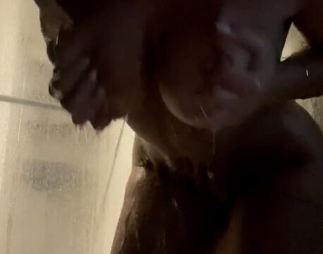Alaina_Elliss Nude Shower in Bathroom – Onlyfans video